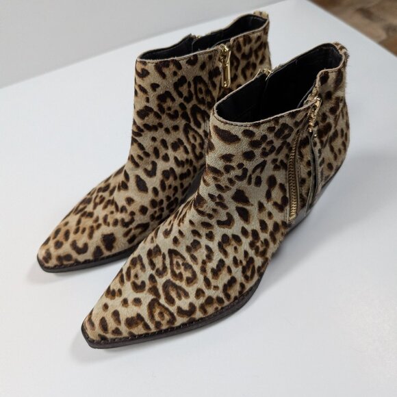 Like NEW Sam Edelman Walden Leopard-Print Cow Hair Booties Size 6 - Picture 3 of 17
